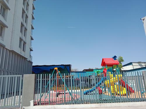  shades Children's play area