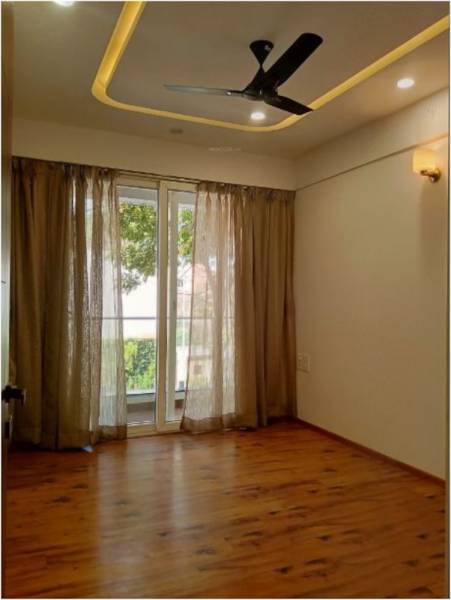  45-paramount Bedroom