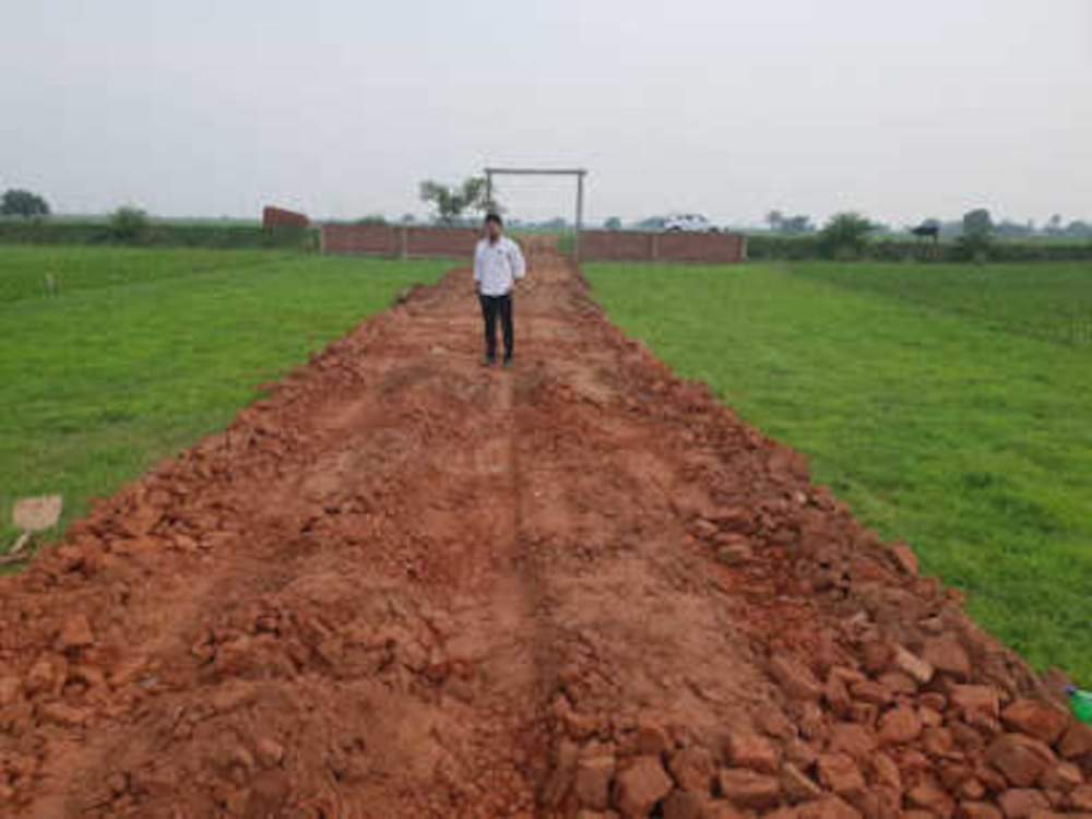  radhe krishna society Plot