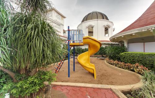  golden-city-prima-phase-1 Children's play area