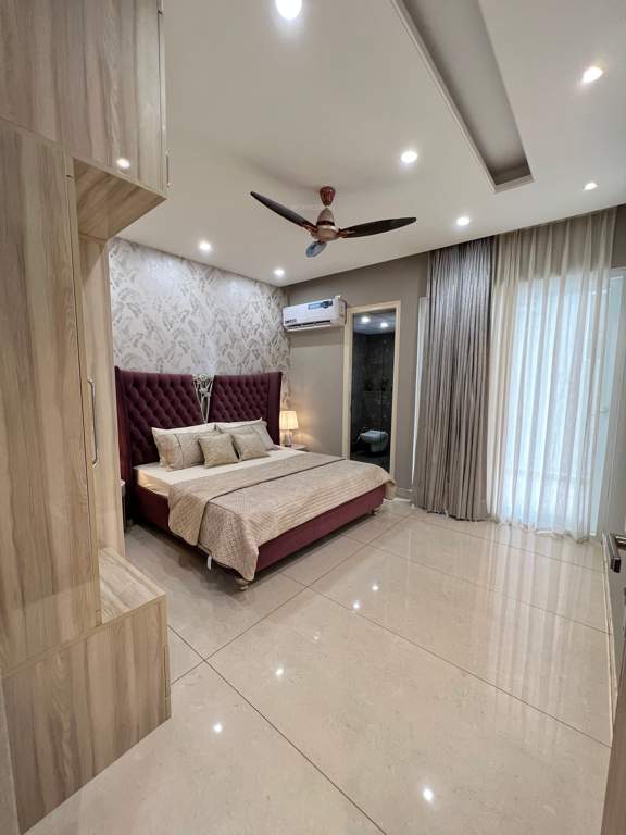  sapphire court Bedroom