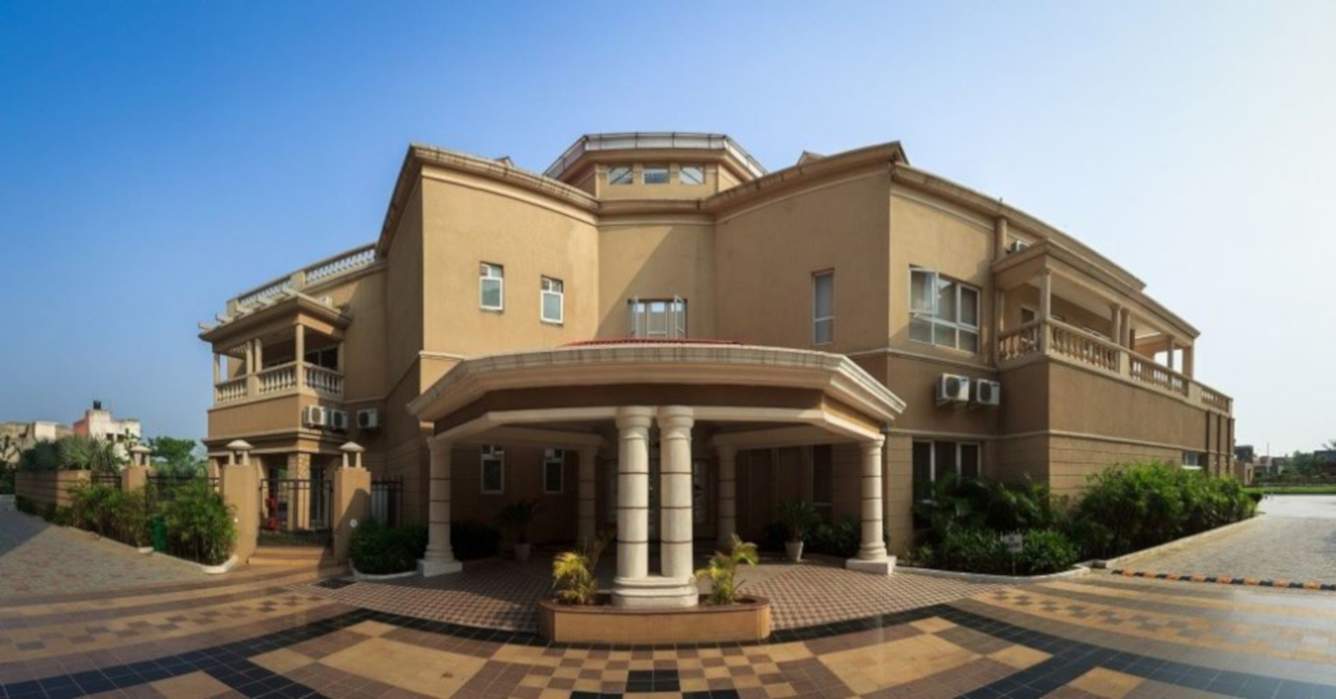  golf meadows 1 extn Club House