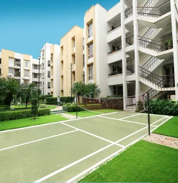  greens phase ii Badminton Court