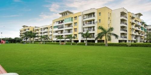  greens-phase-ii Landscaped Gardens