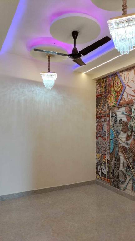  dlf paradise Bedroom