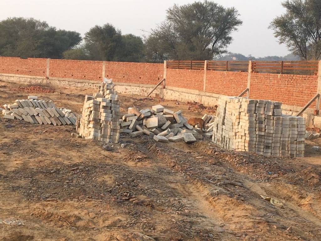 Images for Main Other of Landmark Silverwood Plot