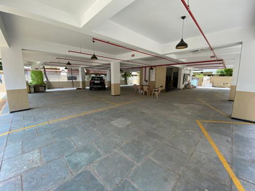  maniratna Car Parking