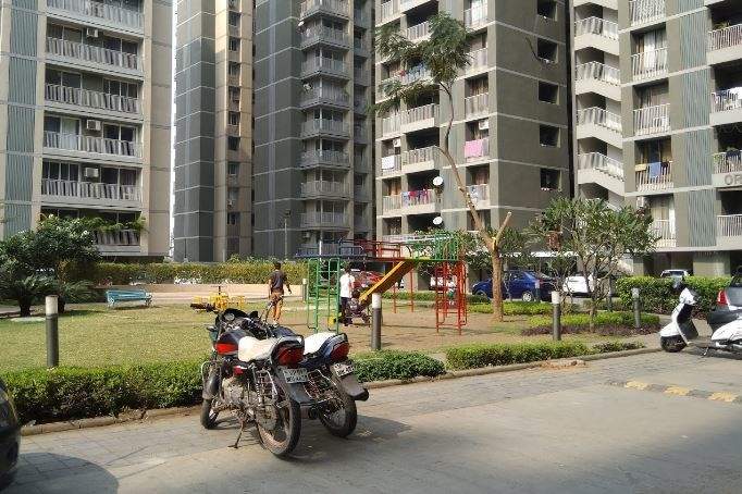  phase cressida i at apollo db city Children's play area