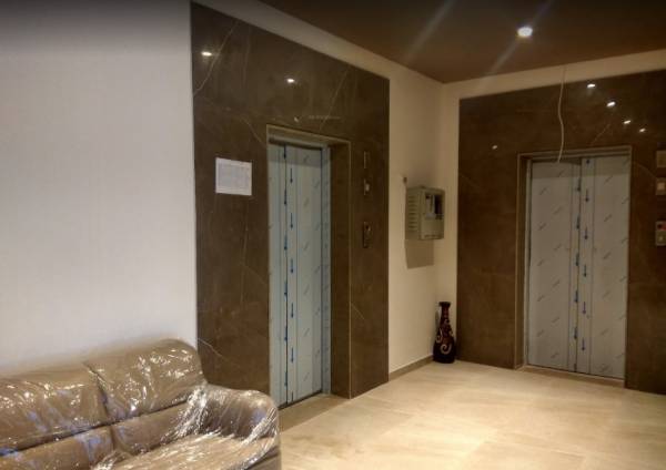  mahavir-estella-wing-e Lift Available