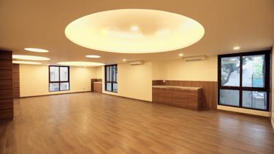  vijaya Living Area