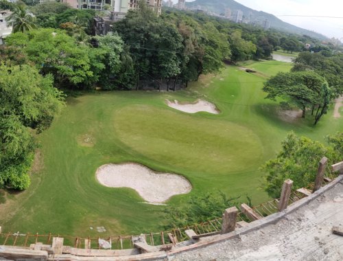  greens-wing-b Landscaped Gardens