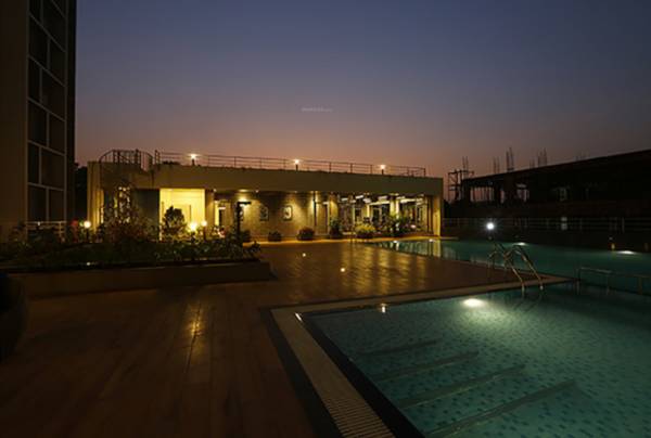  regalia Swimming Pool