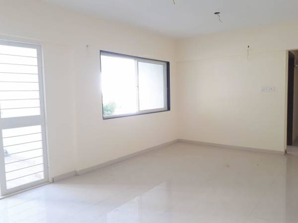  emerald-ii Living Area