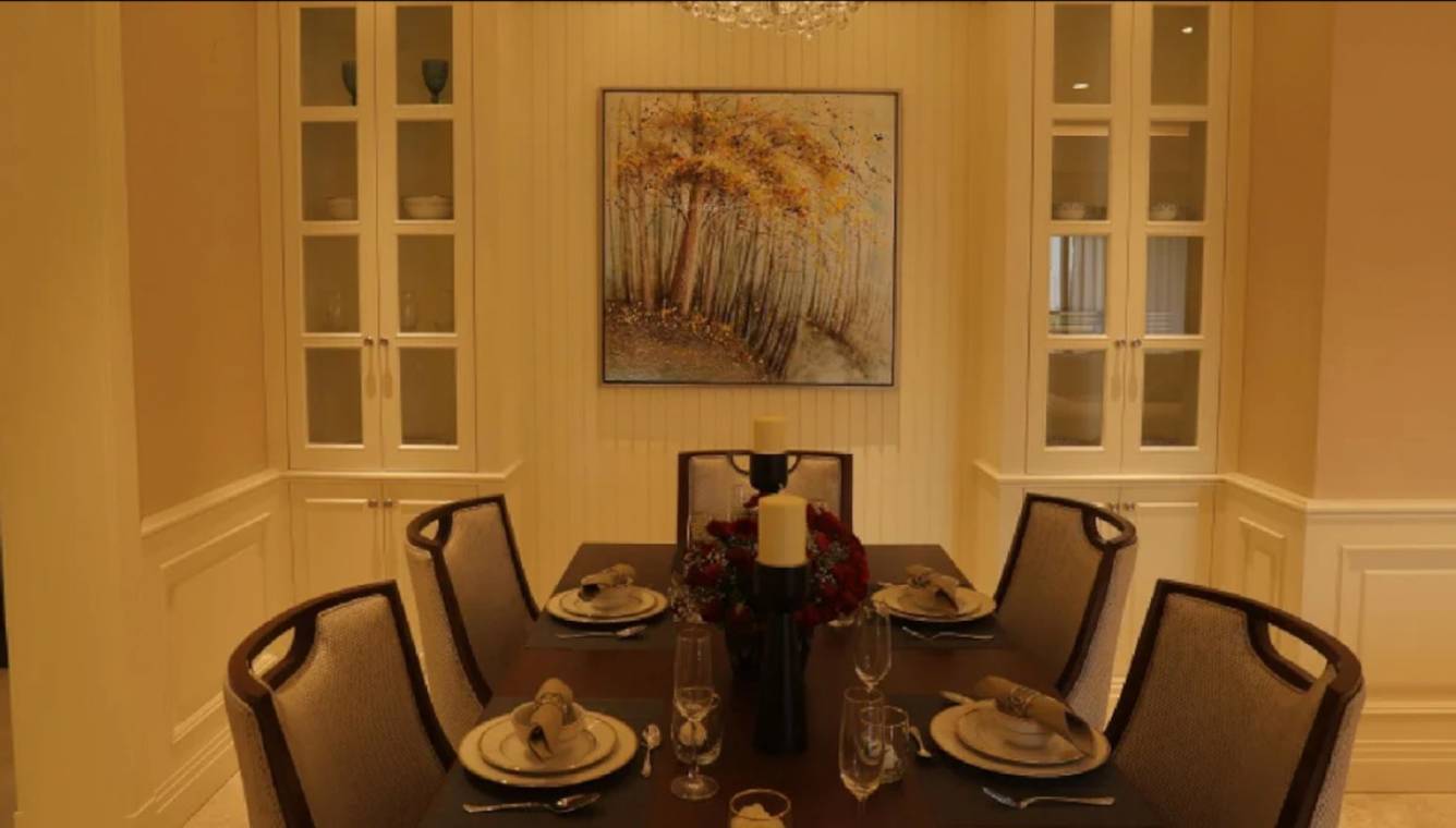  royal pavilion phase 8 wing 15 Dining Area