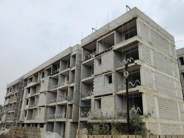  pinecourt Construction Status Oct-23