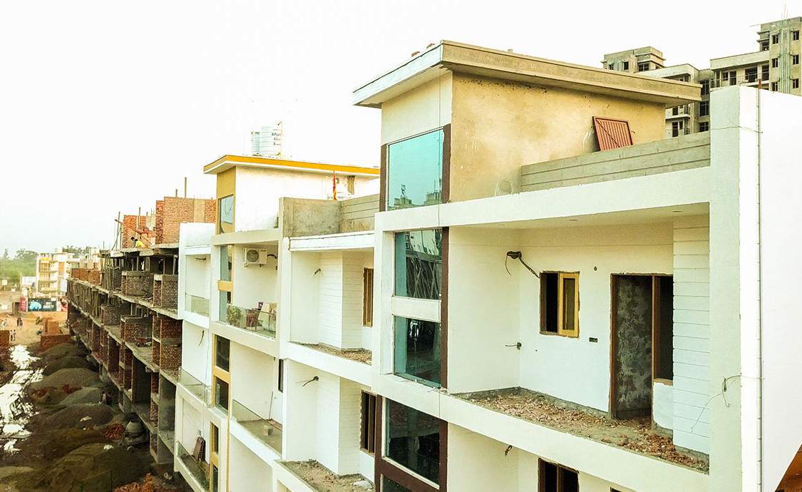 metro town phase 1 Images for Construction Status of Parkwood Metro Town