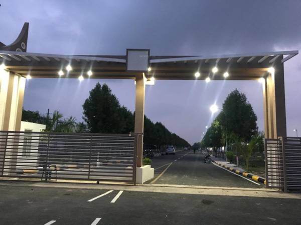  serenity-highland Plot