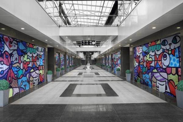 amenities of M2K Corporate Park Shopping Plaza