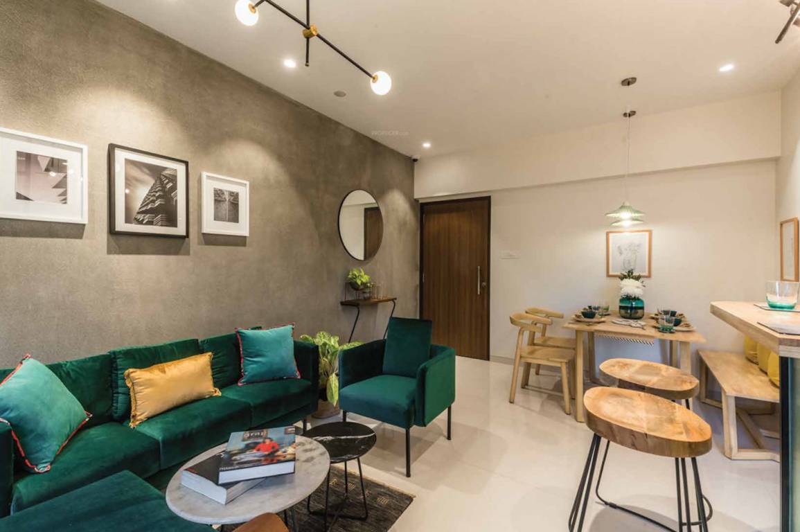  siennaa wing e Living Area