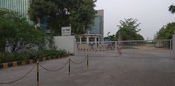 amenities of Sas Tower