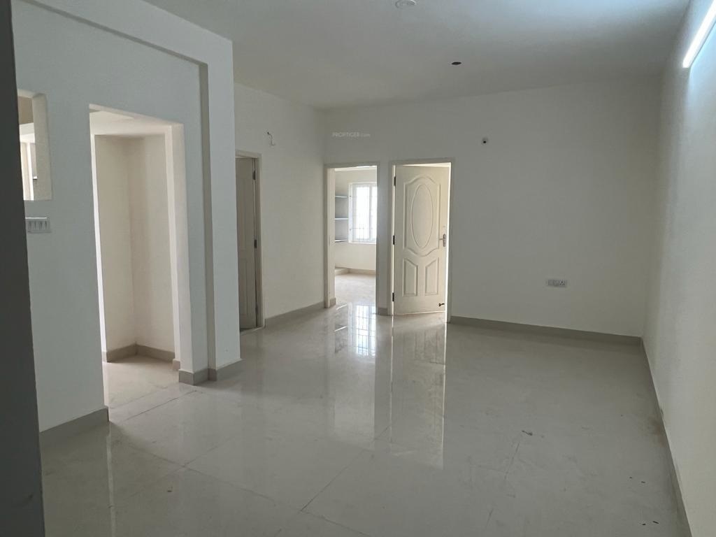  sai empire tower 2 Living Area