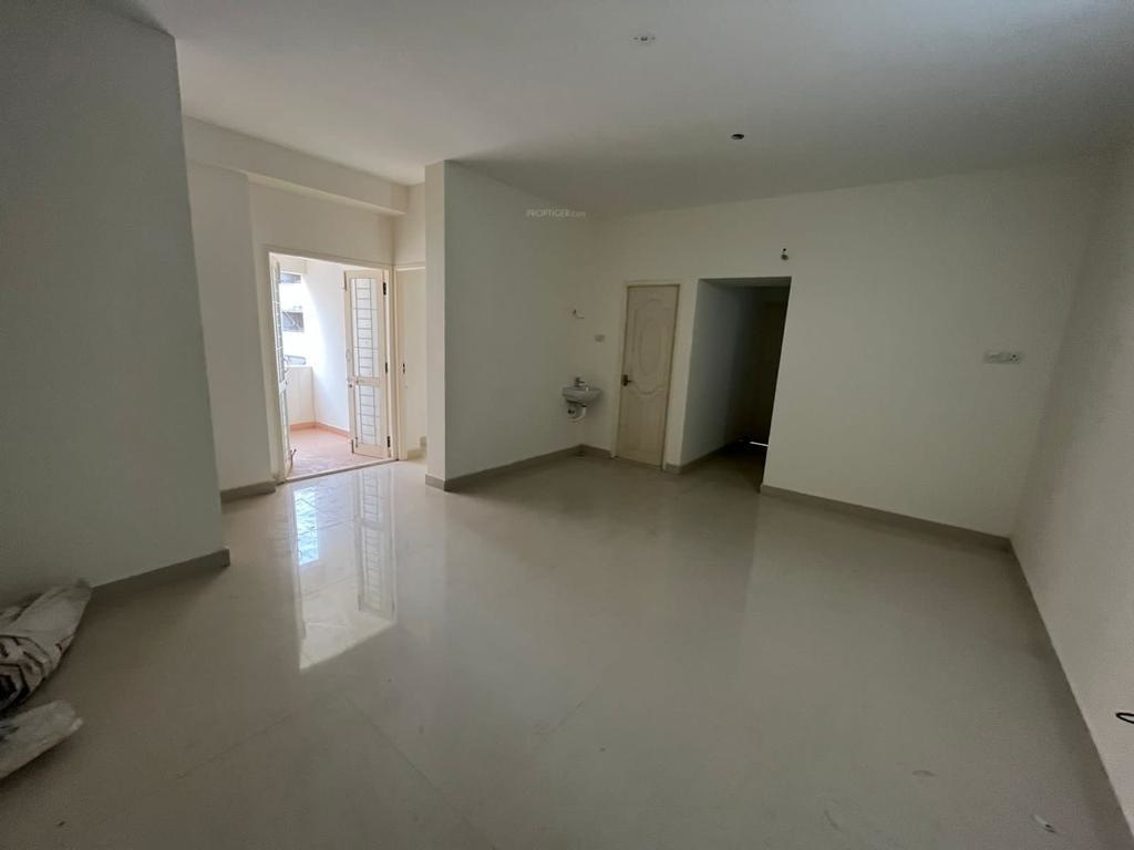  sai empire tower 2 Living Area