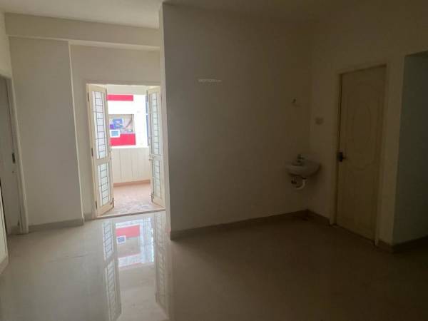  sai-empire-tower-2 Living Area