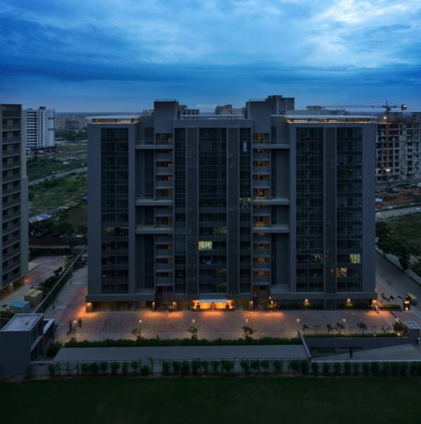  titanium-heights Elevation