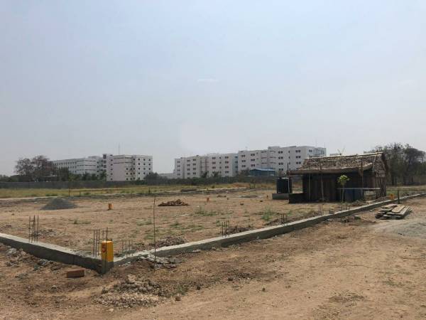 Images for Construction Status of Castle Empire Garden