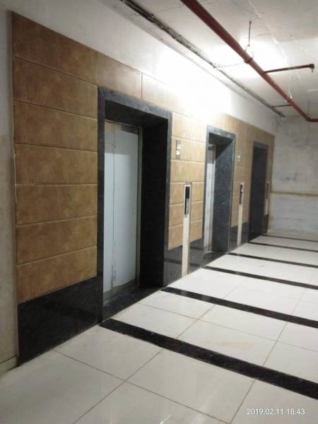  nine-square Lift Available