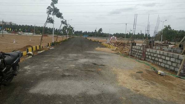  indira-happinest Plot