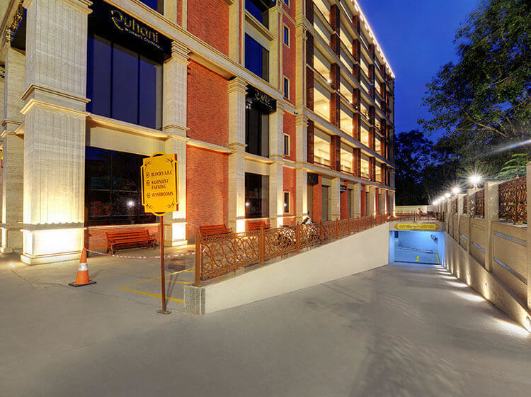 Iscon Commercial Complex