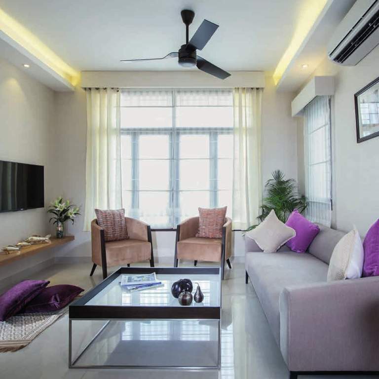  green acres phase 4 villa Living Area