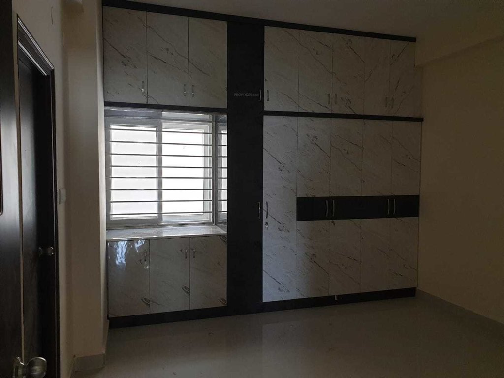  galaxy towers Living Area