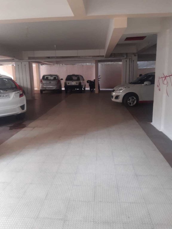  swasthall Car Parking