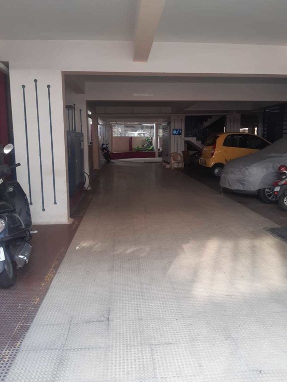  swasthall Car Parking