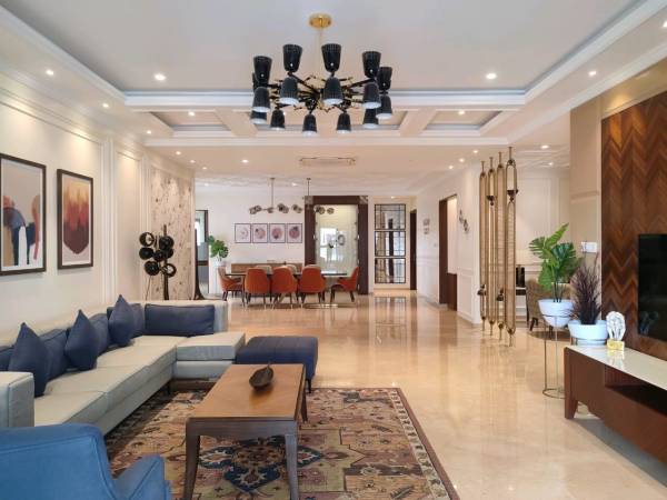  sky-high Living Area