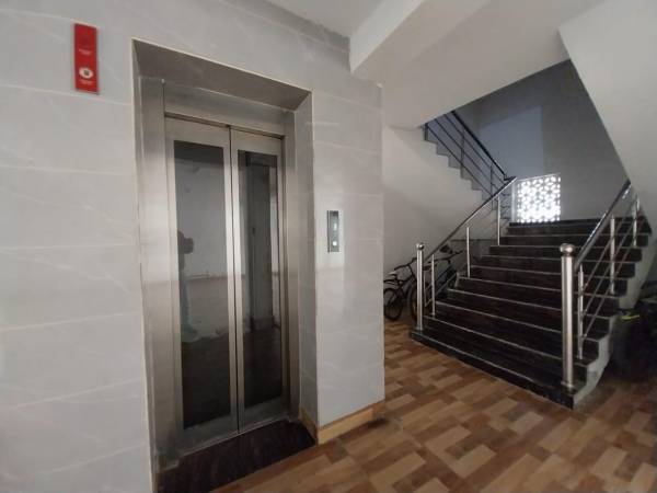 Lift(s) residency- Lift(s)