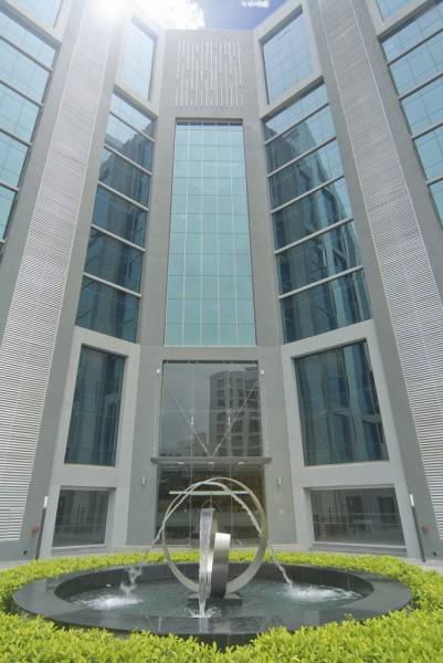  pinnacle-business-park Others