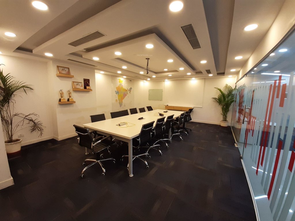  business cresterra Conference Room
