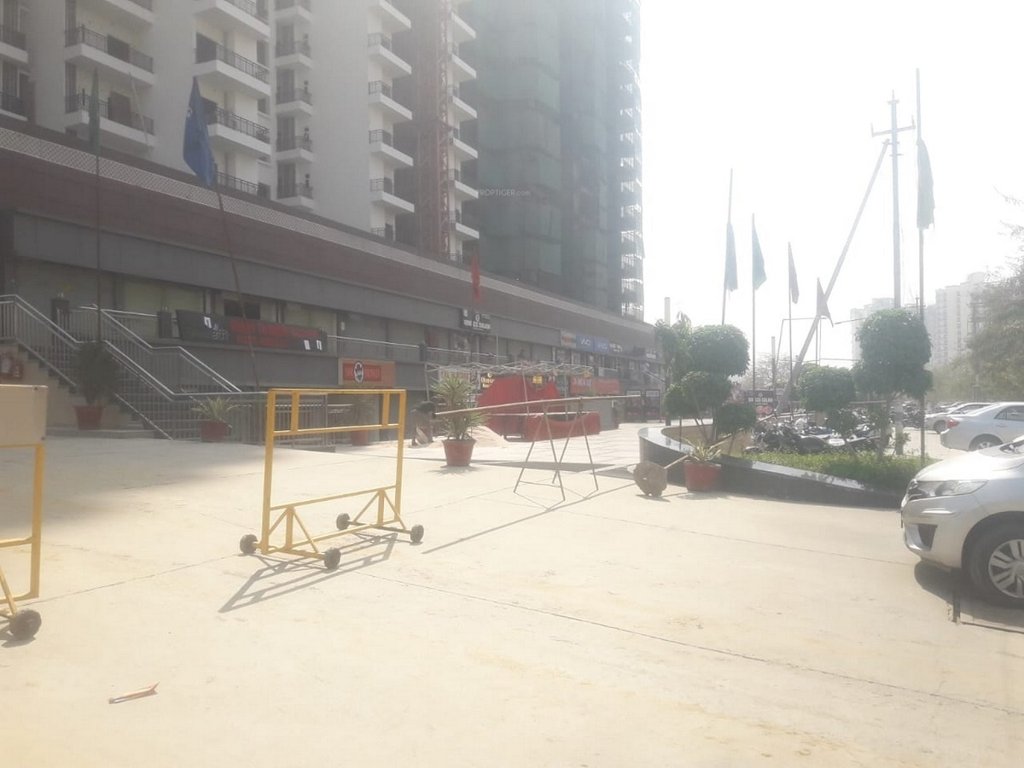 greenarch retail shops Car Parking