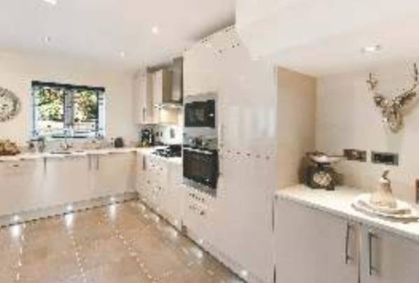 Images for Main Other of KMN Calista