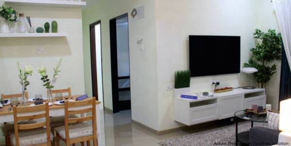  sapphire Living Area