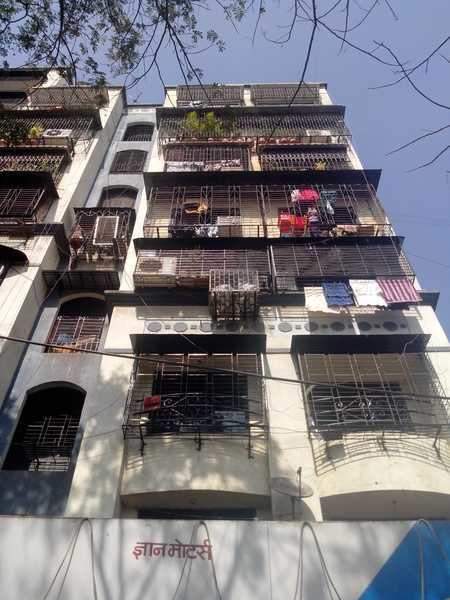  om trimurti Elevation