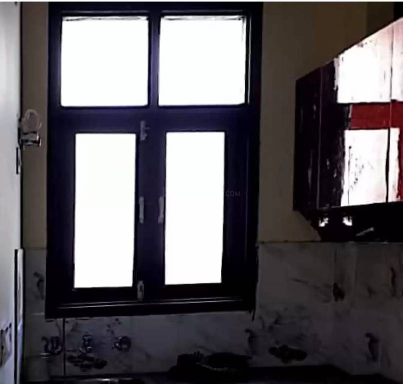  dlf dream home Bathroom