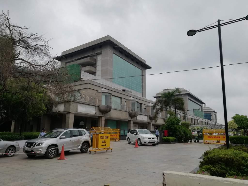  the south court Car Parking