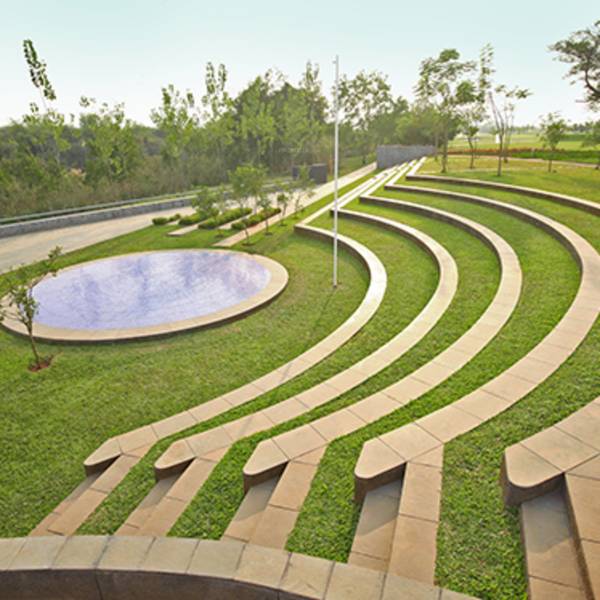  belmondo-tower-32 Others