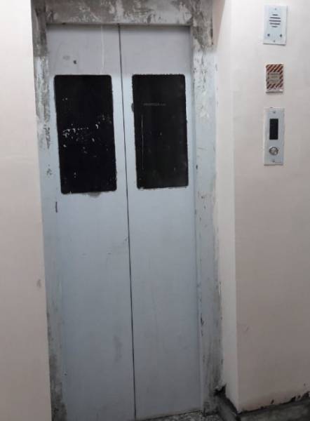 Lift(s) homes Lift(s)