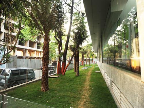  corporate-park Landscaped Gardens