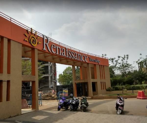 Gated Community solis-phase-i-renaissance Gated Community